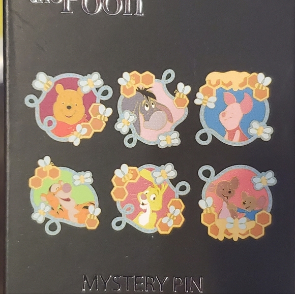 Loungefly Disney Winnie the Pooh Honeycomb Portraits Blind Box Enamel Pin - Picture 3 of 3